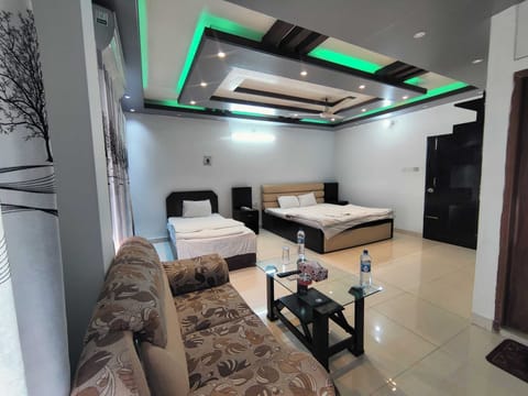 Superior Twin Room | Living area