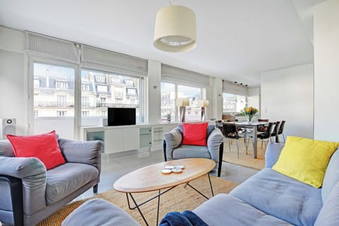 Apartment | Living area