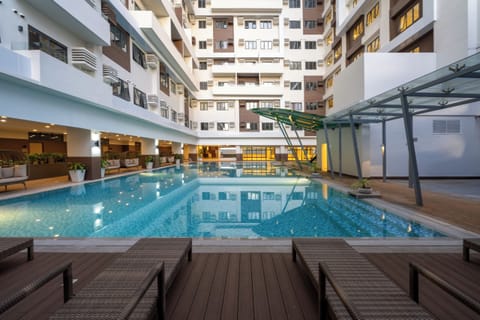 kiddie and lap pool