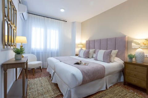 Apartment (3 Bedrooms) | 3 bedrooms, iron/ironing board, free WiFi, bed sheets