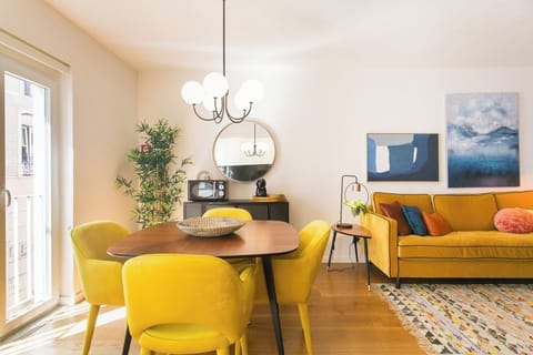 Dining room!