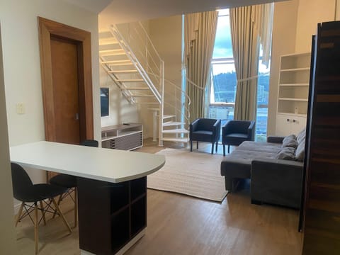 Basic Apartment | Living area