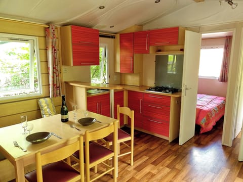 Classic Bungalow | Living area