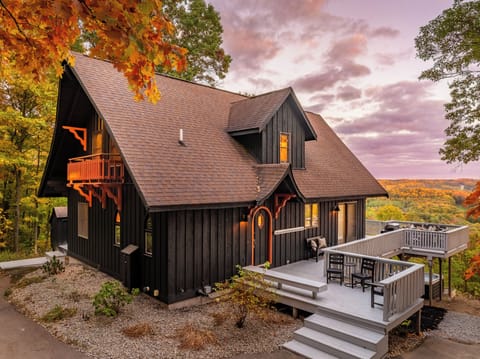 Welcome to Das Himmel Haus - Hosted by BK Stays!