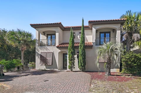Welcome to Villa Soleil Dunes!