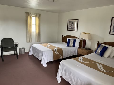 Standard Room, 2 Double Beds | Free WiFi, bed sheets