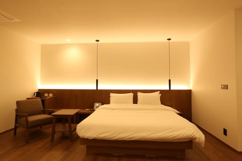 Suite | Free WiFi