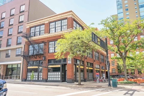 Welcome to The 333 Suites!​