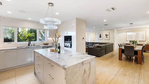 House (Multiple Bedrooms) | Interior