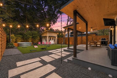 Welcome to the East Austin Oasis!