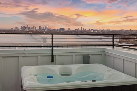Where the sky puts on a show just for you. Golden hour feels better from here.