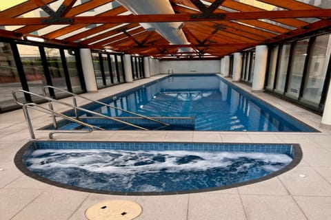 Holiday Home Swimming Pool