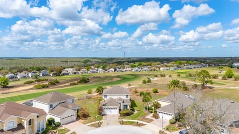 Stunning location looking out onto the golf course!