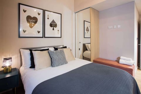 Modern comfortable Bedroom