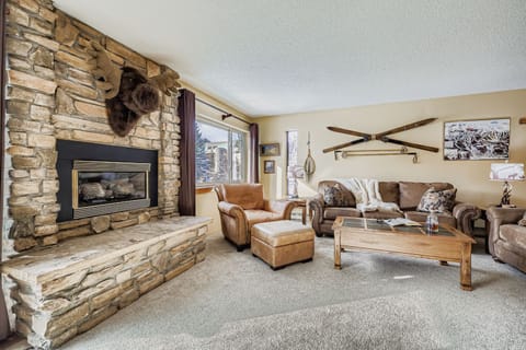 Cozy charm and retro ski chalet feel
