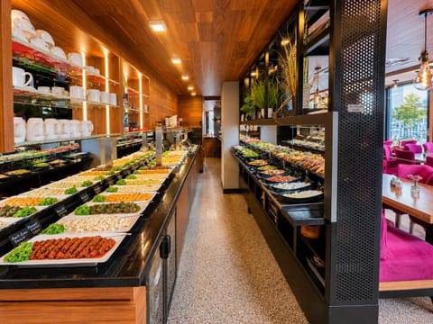 Daily buffet breakfast for a fee
