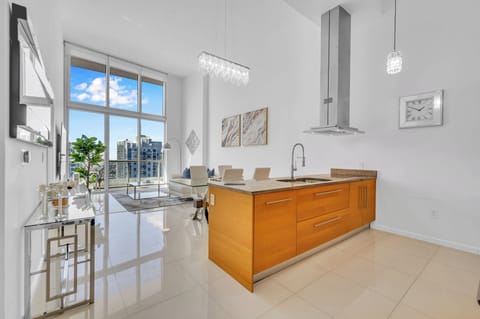 Apartment, City View | Interior