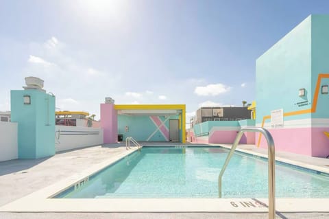 Rooftop pool