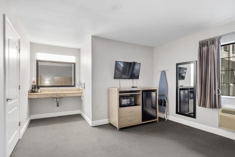 Standard Room, 2 Queen Beds, Accessible, Non Smoking | Desk, iron/ironing board, free WiFi, bed sheets