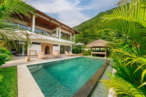 Aman Amed Lima 3BR Villa w/ Panoramic Ocean Views (1423)