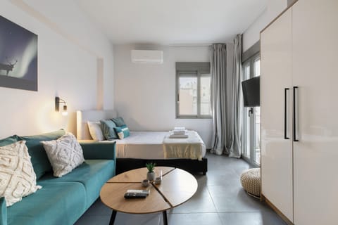 Studio, 1 Double Bed, Kitchenette, City View | Living area | 43-inch Smart TV with digital channels, Netflix, streaming services
