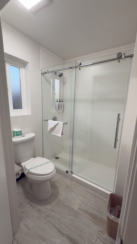 Standard Room, 2 Double Beds, Non Smoking, Mountain View | Bathroom | Combined shower/tub, hair dryer, towels, soap