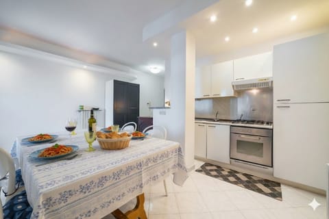 Apartment, Sea View | Private kitchen