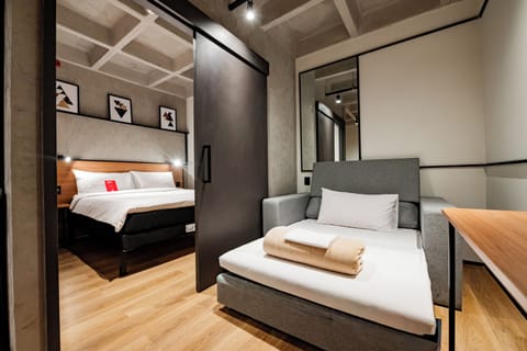 Standard Room, 1 Double Bed with Sofa bed | WiFi (free)