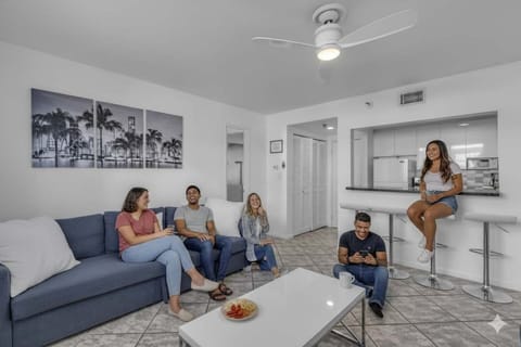 Connect and relax in this open-concept Airbnb—spacious living, full kitchen, and comfy vibes for group getaways.