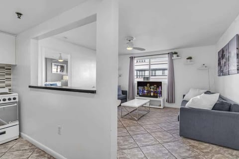 Enjoy open-concept living in this bright vacation rental—full kitchen, cozy lounge, and natural light throughout.