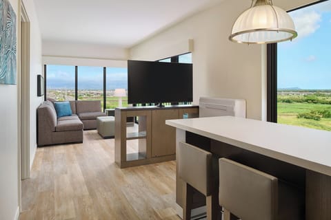 Suite, 1 Bedroom, Kitchen (Balcony, 2 Queen bed and 1 Sofa bed) | In-room safe, desk, blackout drapes, iron/ironing board