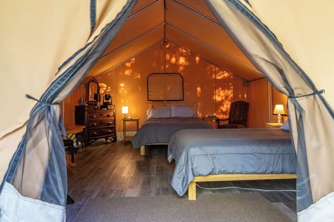 Glamping20320Compressed-39