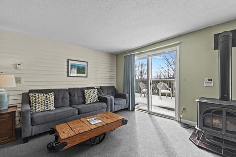 The Overlook at Mountainside • 2BR/2BA • Views! (6785)