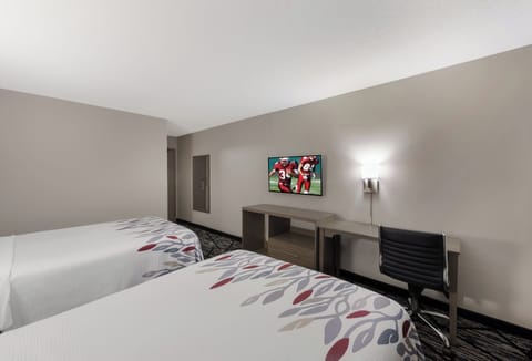 Deluxe Room, 2 Double Beds, Non Smoking | Desk, blackout drapes, free WiFi, bed sheets