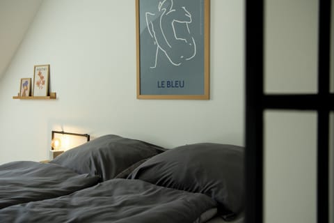 Deluxe Double or Twin Room, Courtyard View | Desk, laptop workspace, free WiFi