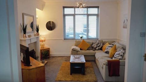 Apartment | 3 bedrooms, Internet