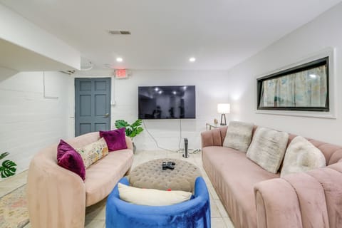 Apartment (1 Bedroom) | Interior