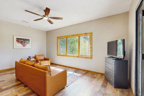 House (1 Bedroom) | Front of property