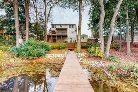 House (4 Bedrooms) | Front of property