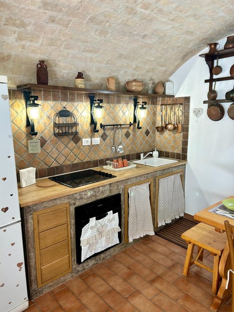 Apartment, Air conditioning, Tower | Private kitchen