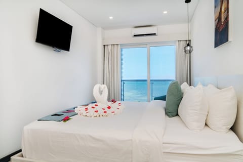 Oceanview King Bedroom Unit 509