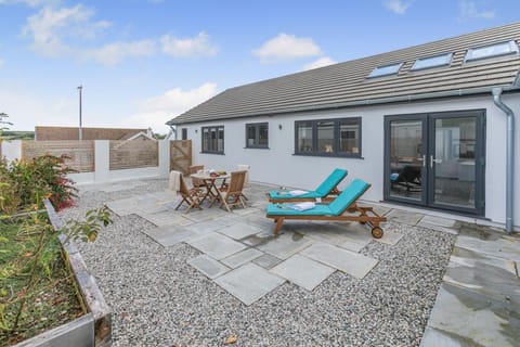 Enclosed Patio 