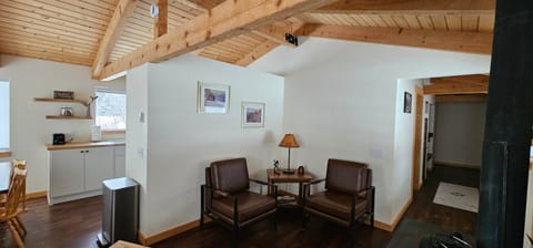 Cabin 1 Living Room