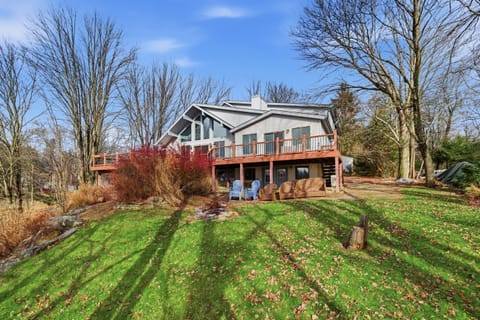 Welcome to Lakehouse Legacy | Arrowhead Lake | Serhii Vacation Rentals