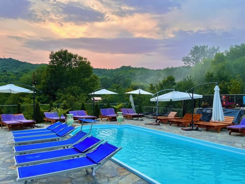 Seasonal outdoor pool