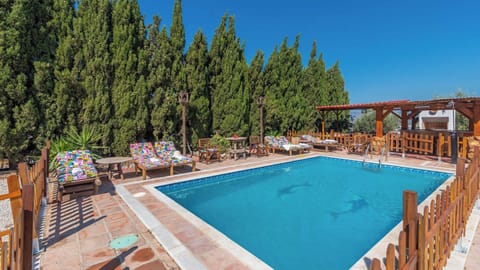 Villa Covadonga Vélez-Málaga by Ruralidays