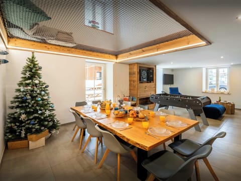 Dining table