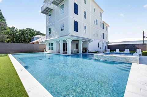 Seaside Reunion - Santa Rosa Beach - Pool Deck