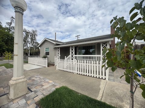 California 50's house
