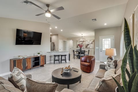 Lake Havasu City Vacation Rental | 3BR | 2BA | 1,326 Sq Ft | Step-Free Entry